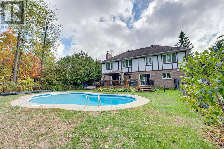 29251889/7089-bush-drive/greely/ottawa/ontario/K4P1M8_11