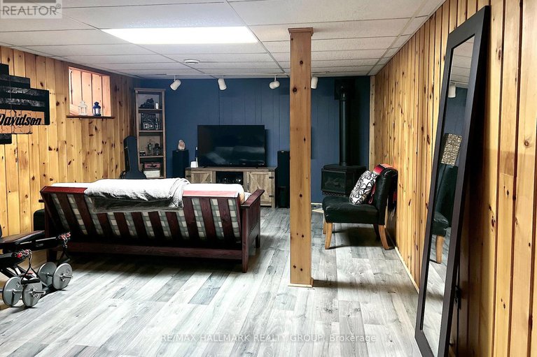 28580588/101-clarence-street/lanark-highlands-lanark-village/lanark-highlands/ontario/K0G1K0_19