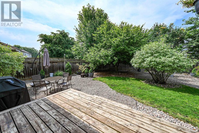 28556106/105-sirocco-crescent/stittsville-north/ottawa/ontario/K2S2C9_43