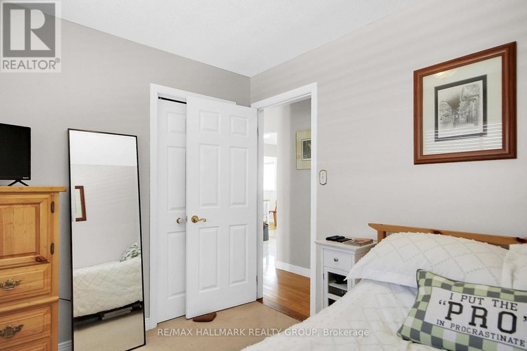 29530711/6151-malakoff-road/rideau-twp-south-to-roger-stevens-drive/ottawa/ontario/K0A2Z0_20