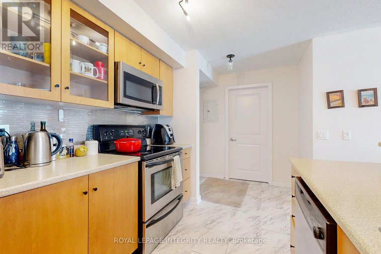 29091683/203-138-somerset-street-w/ottawa-centregolden-triangle/ottawa/ontario/K2P0A3_8