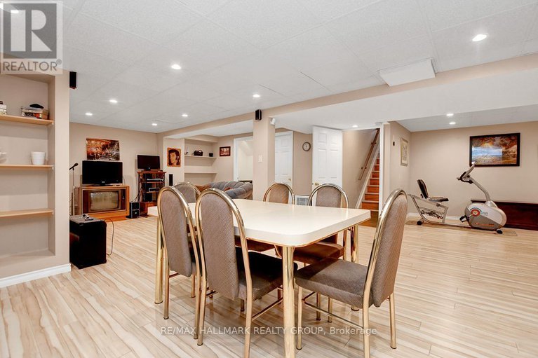 28826972/343-quartz-avenue/town-of-rockland/clarence-rockland/ontario/K4K0A2_38