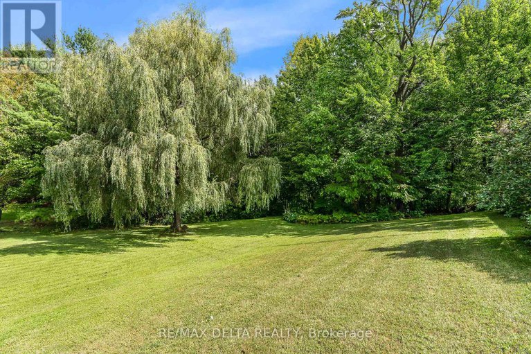 28835567/1115-golf-club-road-n/champlain-twp/champlain/ontario/K6A2R2_25