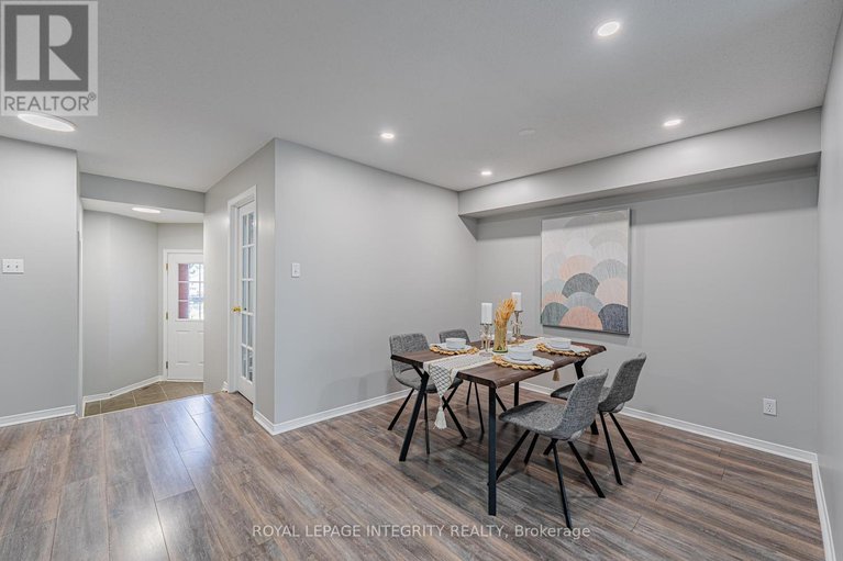 28621656/165-kinross-private/morgans-grantsouth-march/ottawa/ontario/K2K3P8_9