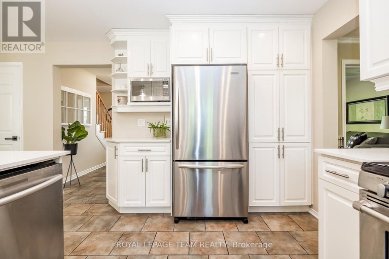 28910635/5239-mclean-crescent/manotick-long-island-nicholls-island/ottawa/ontario/K4M1G1_19