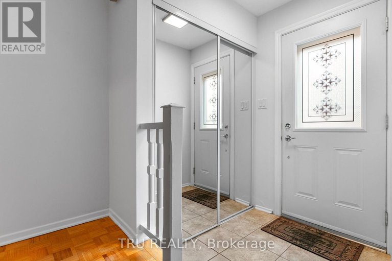28925515/715-mooneys-bay-place/mooneys-bayriverside-park/ottawa/ontario/K1V8W4_3