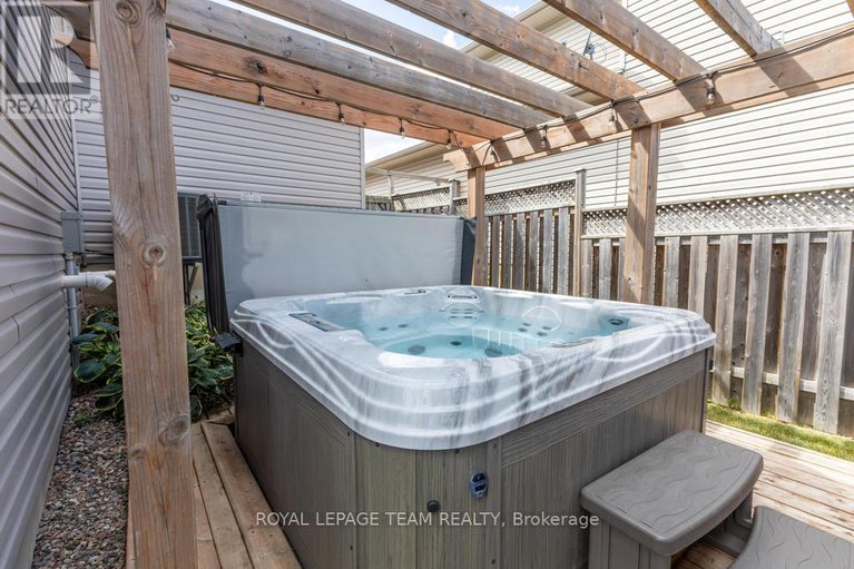 28792968/29-carter-crescent/arnprior/arnprior/ontario/K7S0C4_32