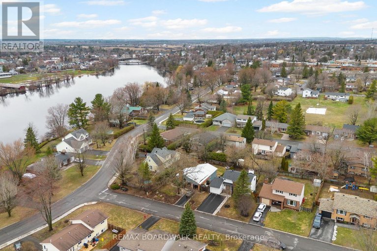 29619479/5-clay-street/almonte/mississippi-mills/ontario/K0A1A0_39