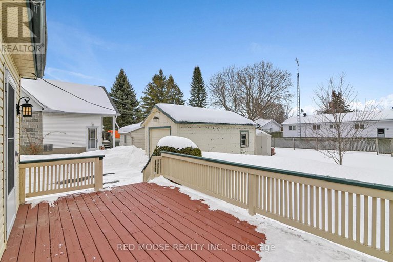 29413617/489-fred-street/winchester/north-dundas/ontario/K0C2K0_22