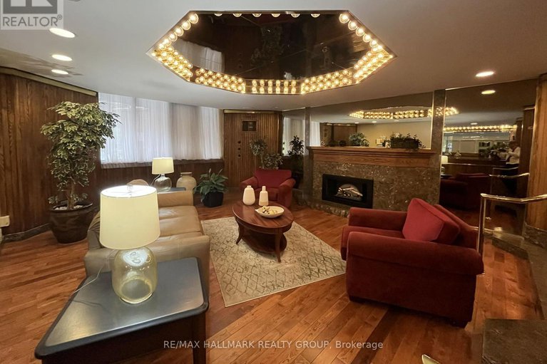 28555722/1210-2871-richmond-road/queensway-terrace-north/ottawa/ontario/K2B8M5_3