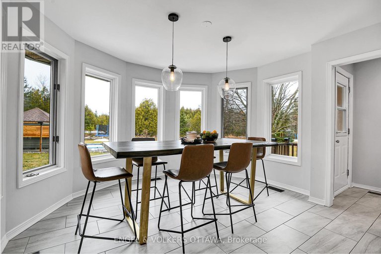 29126982/102-delaney-drive/huntley-ward-south-west/ottawa/ontario/K0A1L0_13