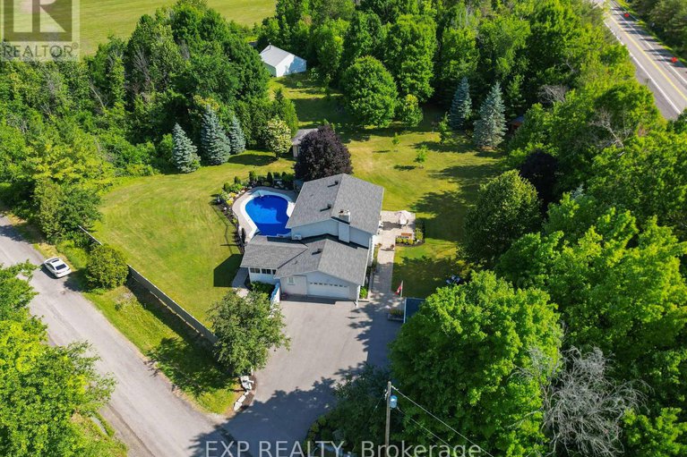 28566610/6385-third-line-road/rideau-twp-w-of-hwy-16-north-of-reg-rd-6/ottawa/ontario/K0A2T0_41