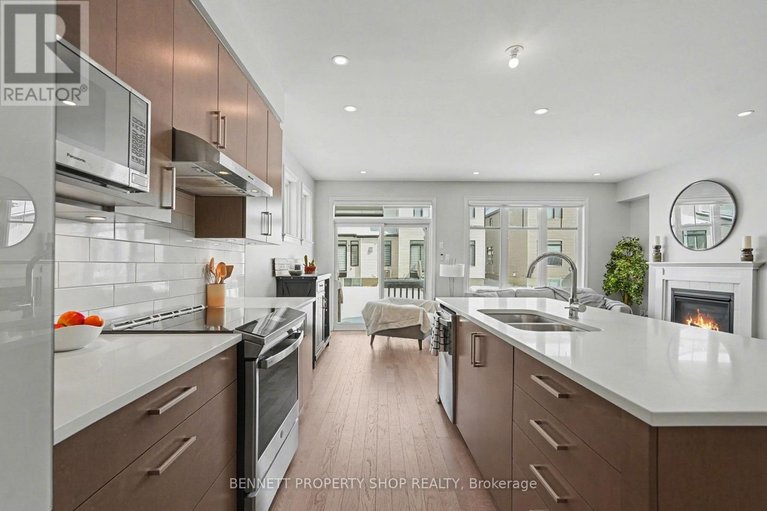 29642908/551-cardamom-terrace/stittsville-south/ottawa/ontario/K2S2X7_6