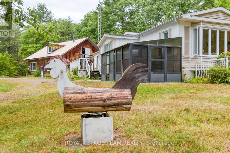 28753812/200-smith-lane/pakenham/mississippi-mills/ontario/K0A2X0_19
