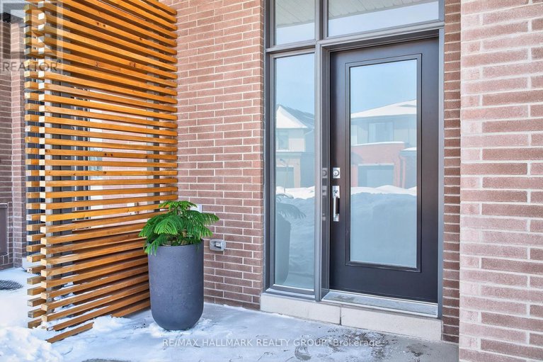 29416732/869-moses-tennisco-street/cfb-rockcliffe-and-area/ottawa/ontario/K1K5A2_2