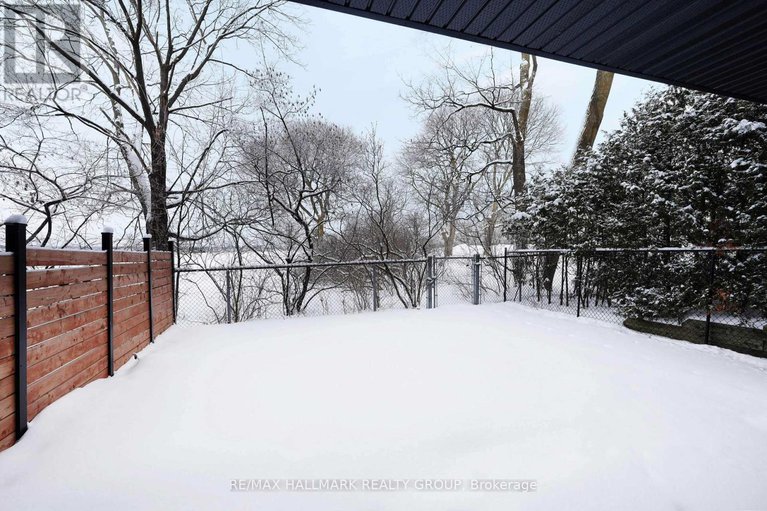 29307757/2167-rice-avenue/woodroffe/ottawa/ontario/K2A0C5_45