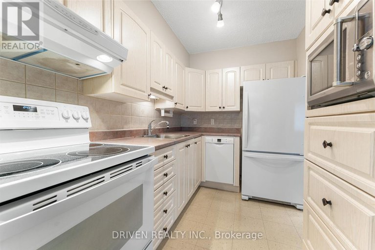 28880152/158-a-mcarthur-avenue/vanier/ottawa/ontario/K1L7E7_6
