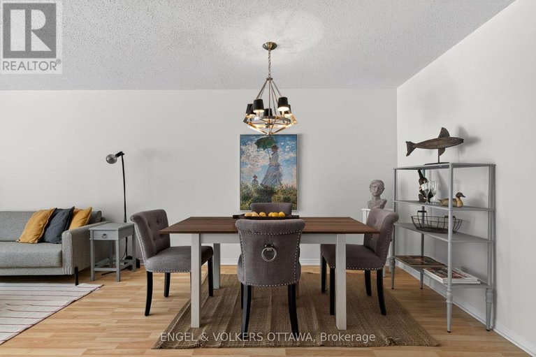 29679351/211-briston-private/hunt-club-park/ottawa/ontario/K1G5R5_7