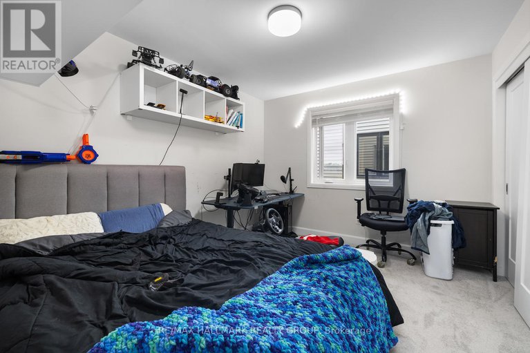 28605728/805-gamble-drive/village-of-russell/russell/ontario/K4R0G6_28