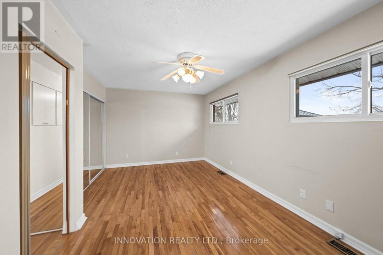 29401224/2278-rembrandt-road/whitehaven/ottawa/ontario/K2B7P5_16