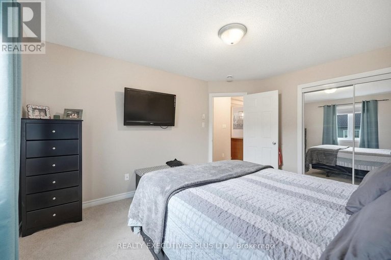 29466611/703-200-eliot-street/town-of-rockland/clarence-rockland/ontario/K4K0G4_18