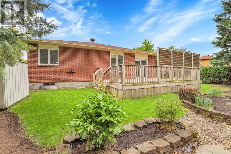 28395342/62-beechfern-drive/stittsville-central/ottawa/ontario/K2S1E3_34