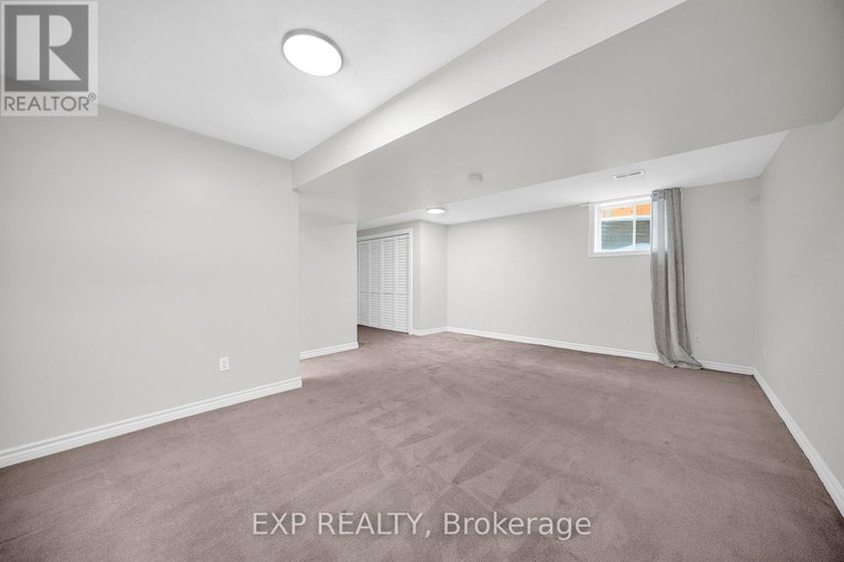 29236882/140-whetstone-crescent/barrhaven-east/ottawa/ontario/K2G7C3_30