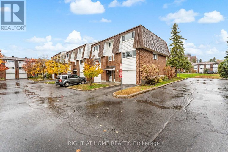 29273425/32-2296-orient-park-drive/blackburn-hamlet-south/ottawa/ontario/K1B4N6_4