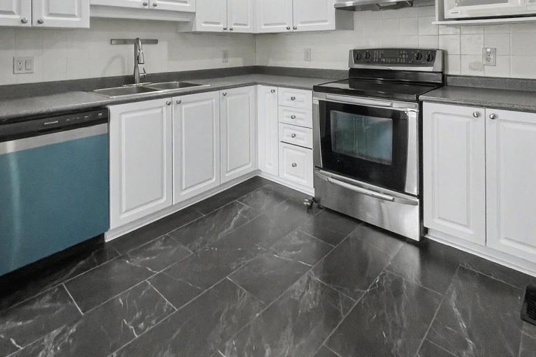 29563747/4218-owl-valley-drive-w/riverside-southgloucester-glen/ottawa/ontario/K1V1N7_6