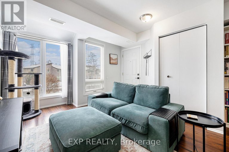 28423054/b-207-woodfield-drive/tanglewood/ottawa/ontario/K2G4P2_6