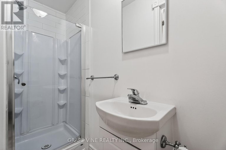 29427195/84-settlement-lane/village-of-russell/russell/ontario/K4R0A4_30