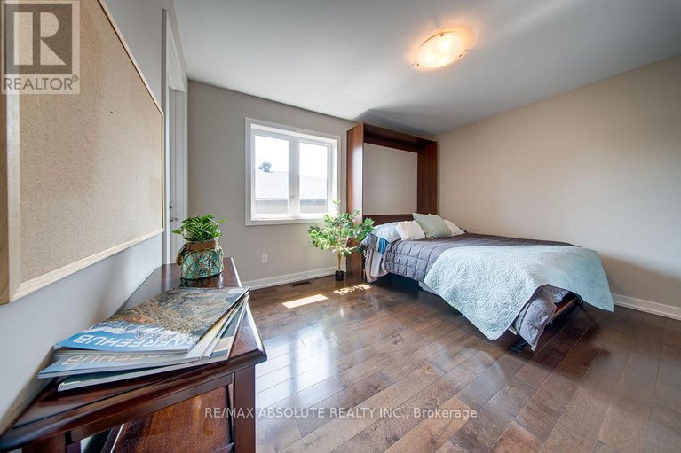 28505160/2-c-railway-street/west-centre-town/ottawa/ontario/K1S4N9_35