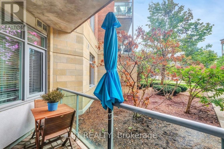 28929558/102-205-bolton-street/lower-townbyward-market/ottawa/ontario/K1N1K7_36