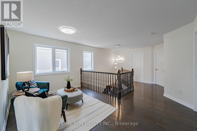 28817994/1576-carronbridge-circle/emerald-meadowstrailwest/ottawa/ontario/K2M0G5_34