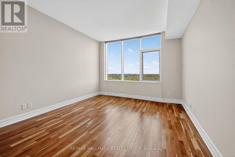 29029375/1707-3590-rivergate-way/quinterra/ottawa/ontario/K1V1V6_19