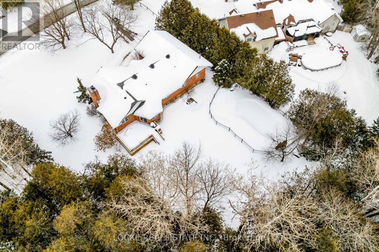 29449674/6492-waddion-drive/greely/ottawa/ontario/K4P1E7_92