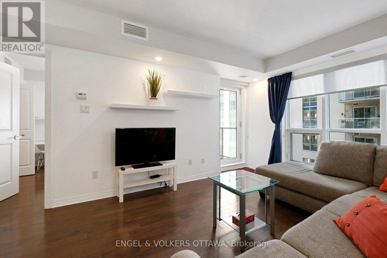 28875883/707-195-besserer-street/sandy-hill/ottawa/ontario/K1N0B6_18