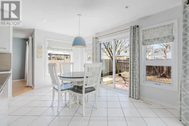 29631308/583-apollo-way/fallingbrookpineridge/ottawa/ontario/K4A1T7_15