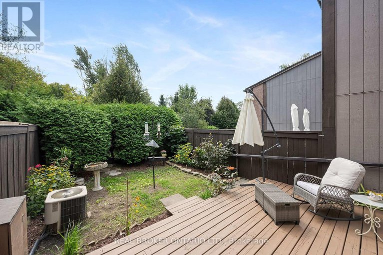 28141564/31-reaney-court/beaverbrook/ottawa/ontario/K2K1W7_30