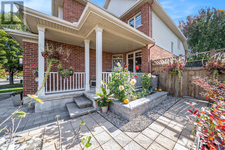 28963476/167-portrush-avenue/longfields/ottawa/ontario/K2J5J4_2