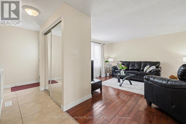 29659907/c-1540-beaverpond-drive/pineview/ottawa/ontario/K1B3R9_2