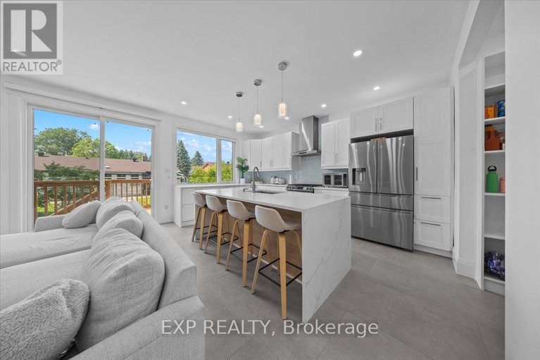 28431666/1357-mory-street/emerald-woodssawmill-creek/ottawa/ontario/K1T1C8_15