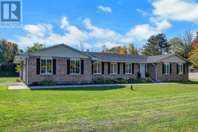 28933934/15-richland-drive/goulbourn-twp-from-franktown-rdsouth-to-rideau/ottawa/ontario/K0A2Z0_5