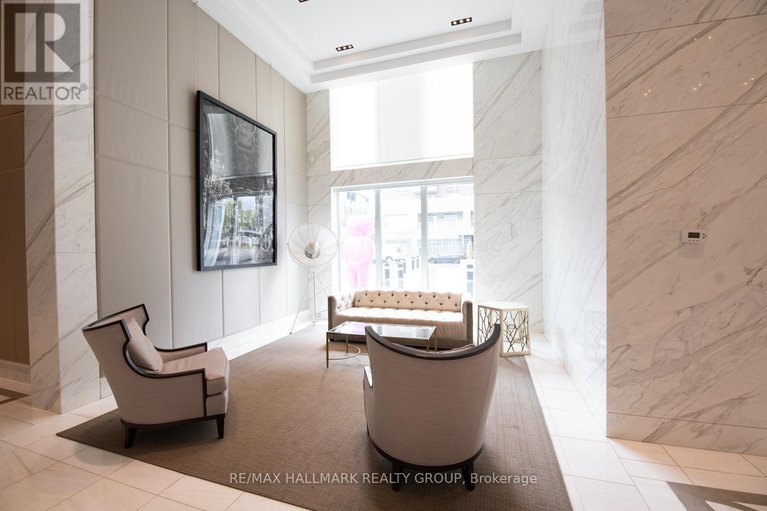 29318666/1805-111-champagne-avenue/west-centre-town/ottawa/ontario/K1S5V3_3