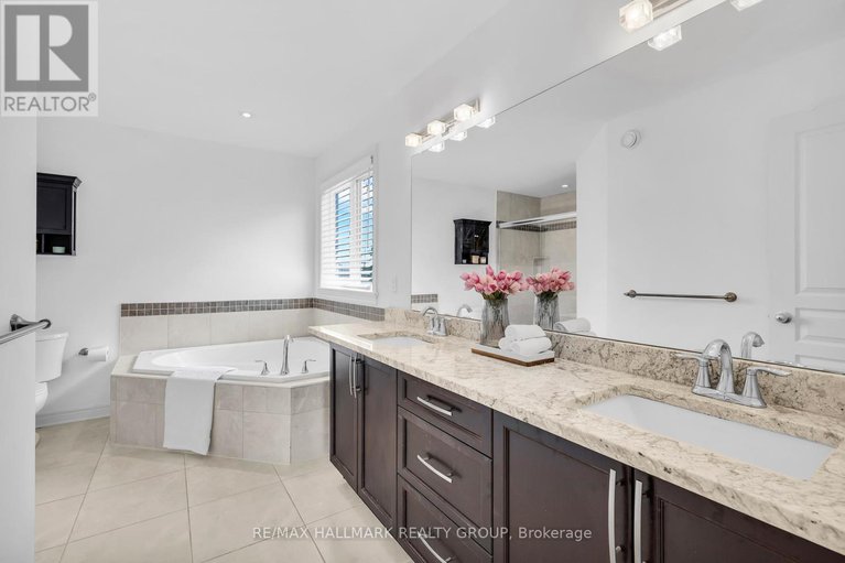 28876722/451-landswood-way/stittsville-south/ottawa/ontario/K2S0A4_29