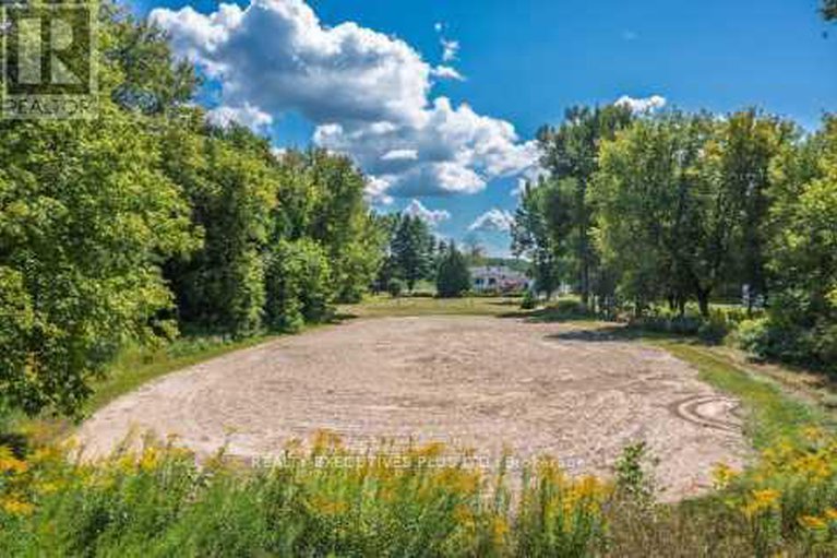 28237112/2935-baseline-road/clarencerockland-twp/clarence-rockland/ontario/K0A3N0_41