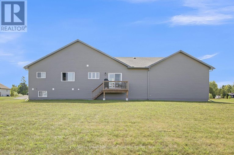 28848509/218-owen-lucas-street/mcnabbraeside-twps/mcnabbraeside/ontario/K7S3G8_44