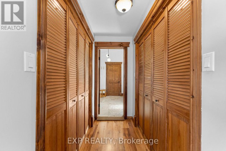 29432292/260-tasse-avenue/renfrew/renfrew/ontario/K7V3W7_27