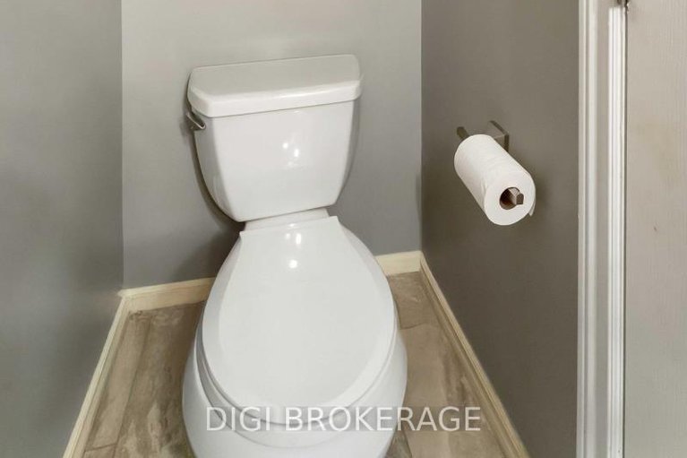 29086717/1422-lassiter-terrace/beaconwood/ottawa/ontario/K1J8N3_14