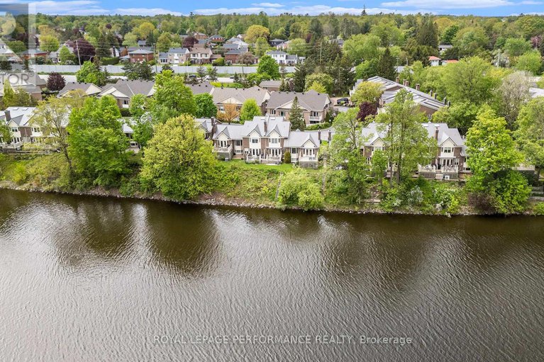 28643500/81-waterford-drive/pineglencountry-place/ottawa/ontario/K2E7V4_13